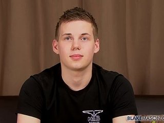 Ryan Days Interview And Wank