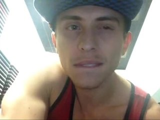 Cam: Fucking Hot!