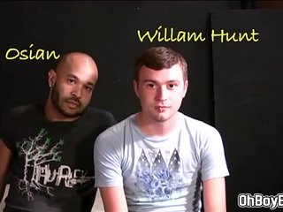 Two amateur gay otters play a filthy sex game in bed